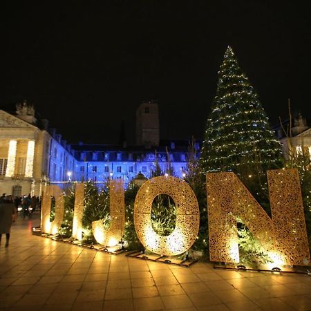 New - Bat'Appart - Dijon - Insolite Longvic Esterno foto